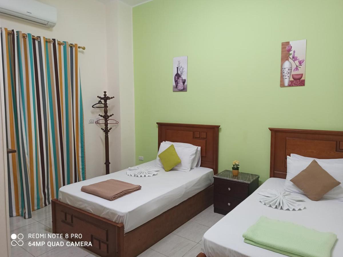 Golden Star Hostal