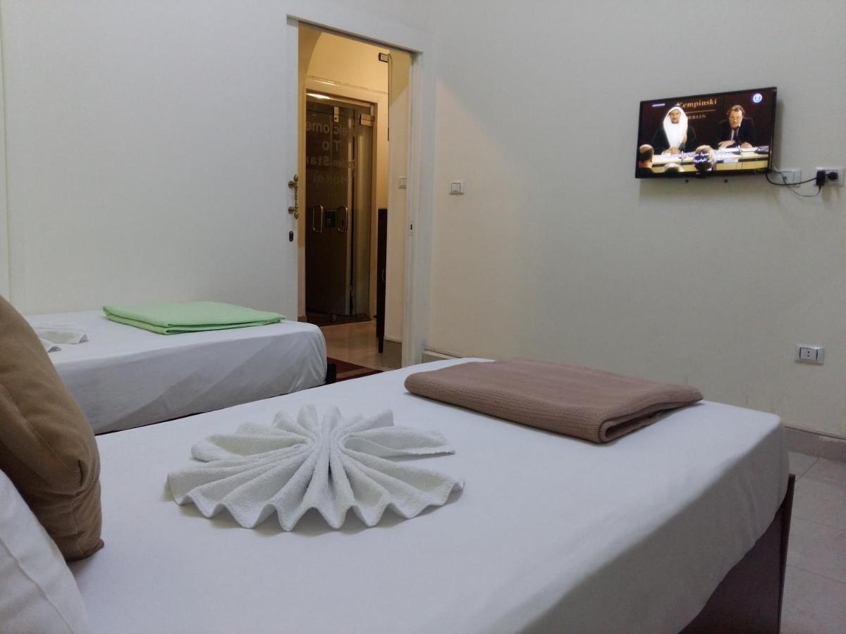 Auberge de jeunesse Golden Star *